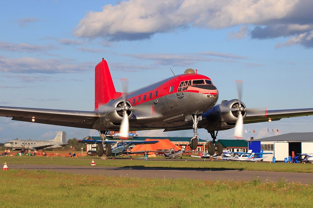 Условия аренды. Авиационная техника для кино, рекламы и фотосессий