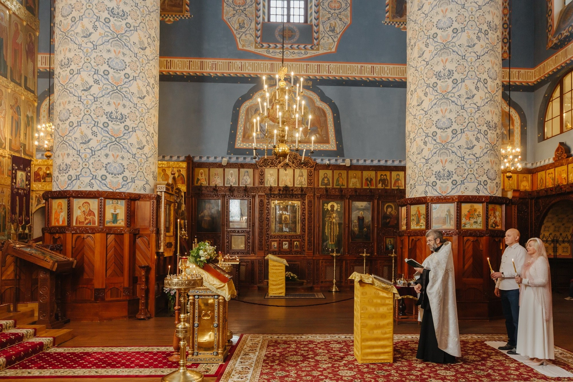 топ лучших храмов для крещения в спб, где покрестить ребенка в санкт петербурге, лучшие храмы для крещения спб, где крестить в спб, сколько стоит крещение питер спб санкт петербург, исаакиевский собор крещение, казанский собор крещение