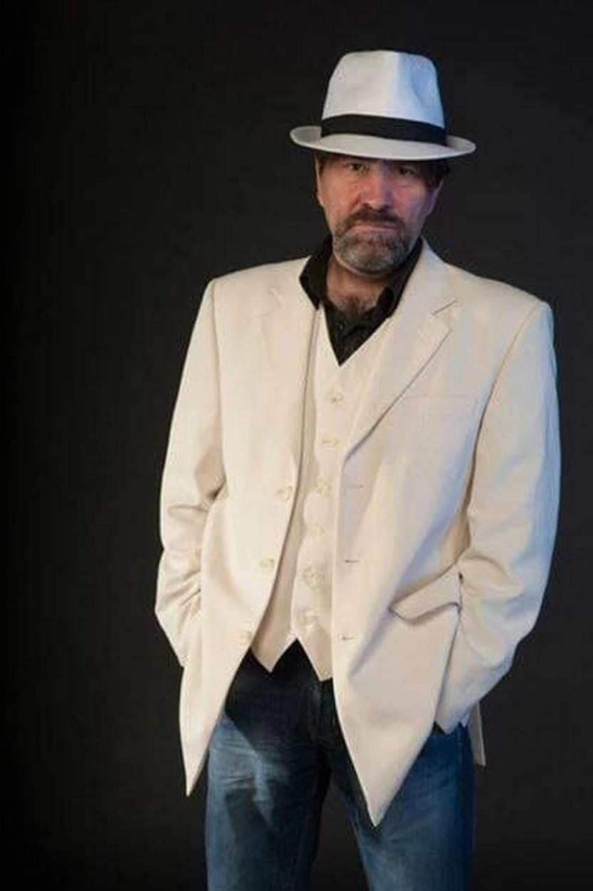 «Новогодний джаз» изысканный концерт за столиками с фуршетом. Дом Шрёдера