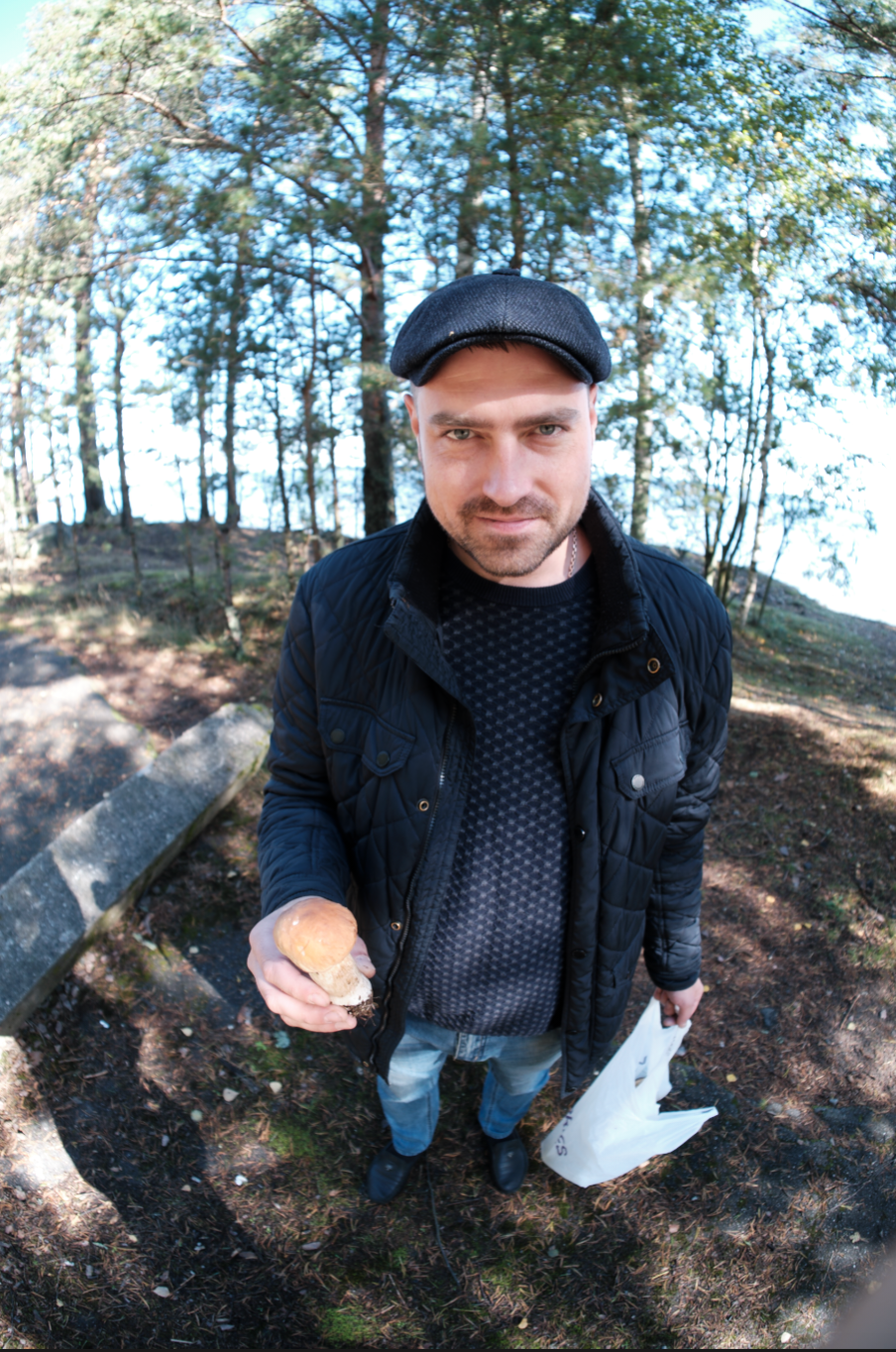 Сравнение объективов 7artisans 7,5/f2.8 и TTArtisan 7,5/f2.0. Фотограф Константин Шамин