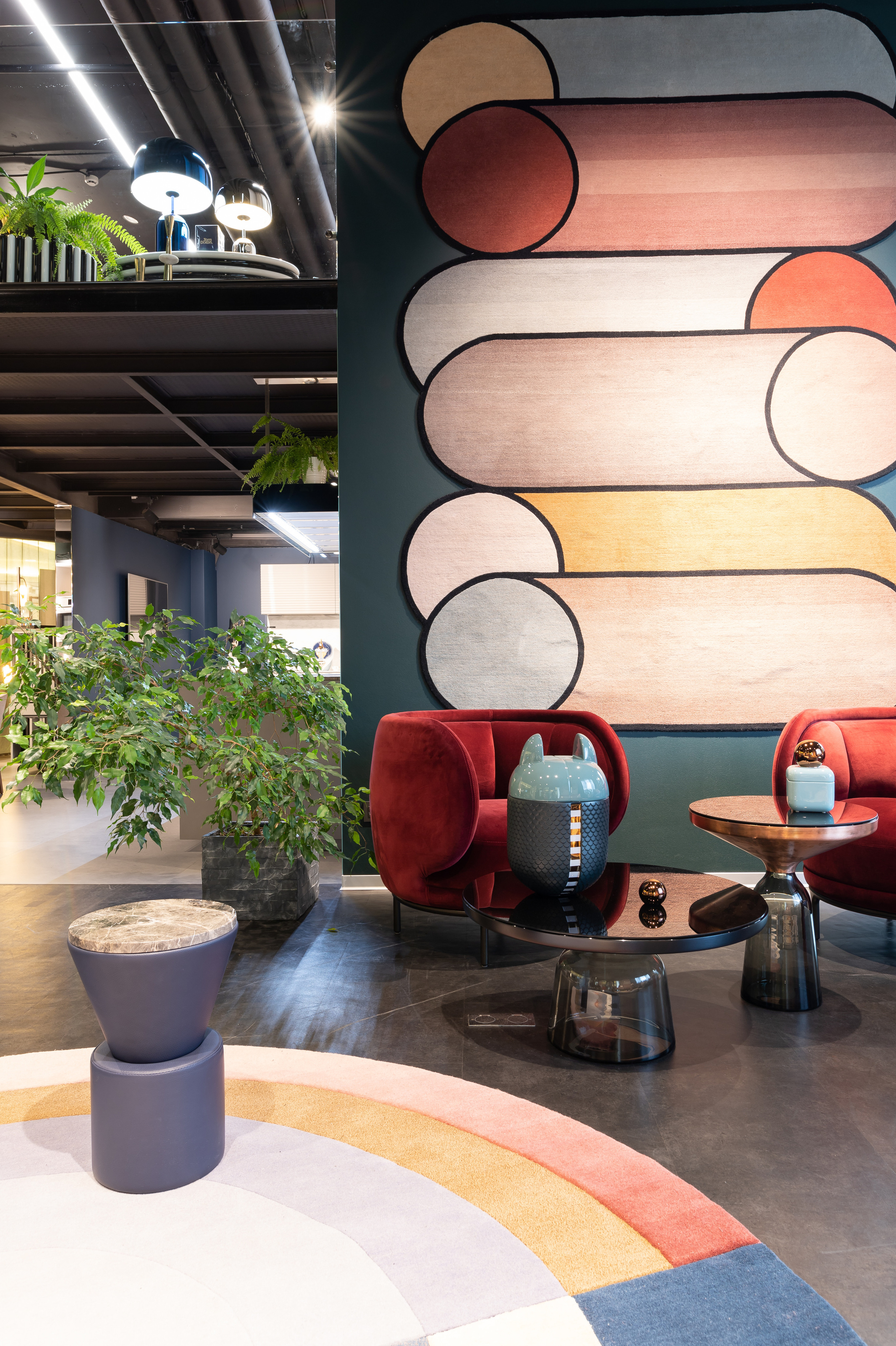 Icon showroom. Elizarova Design Studio