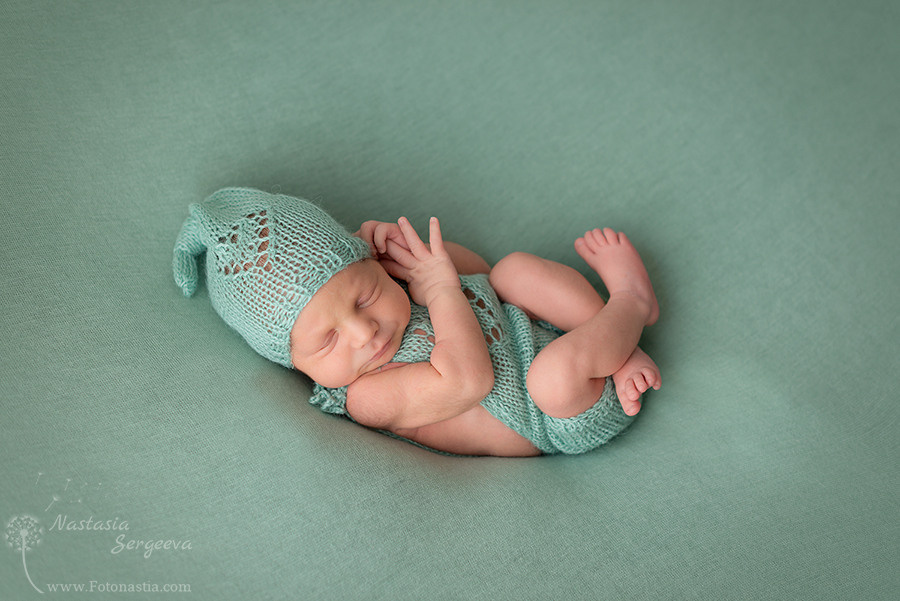 Фотосессия новорождённой двойни. Фотограф на роды и ньюборн в Санкт-Петербурге | Настасья Сергеева