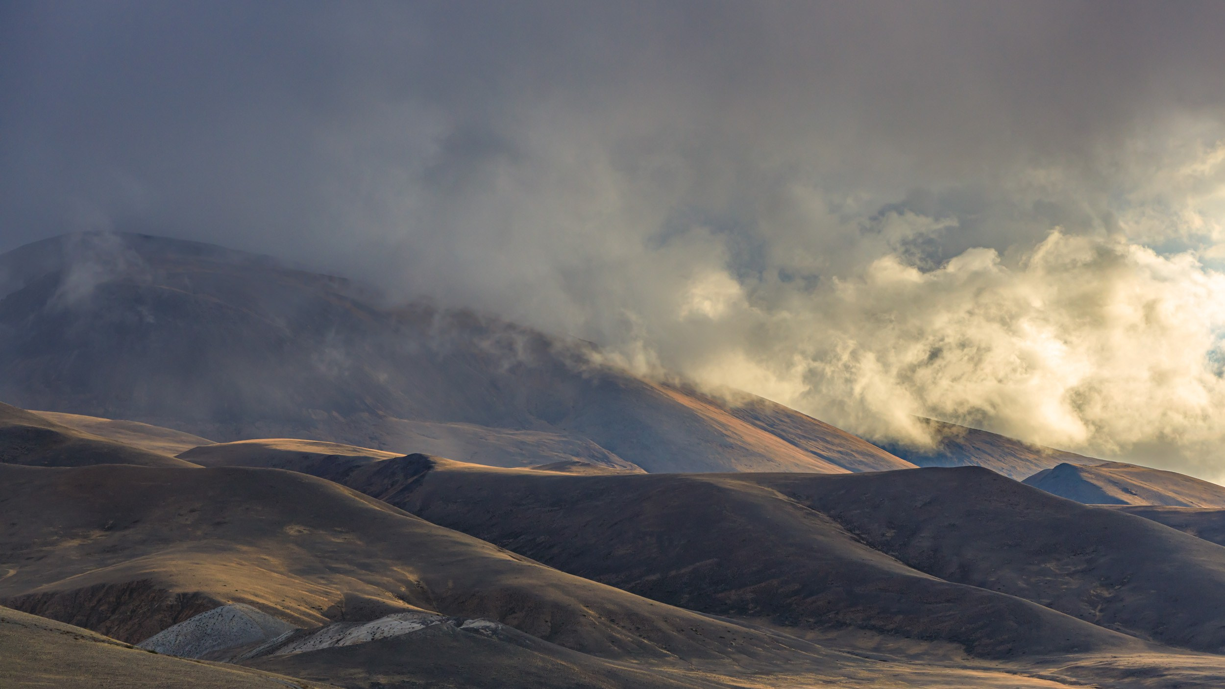 Календарь на 2026 год. Фотохудожник Андрей Лагунов
