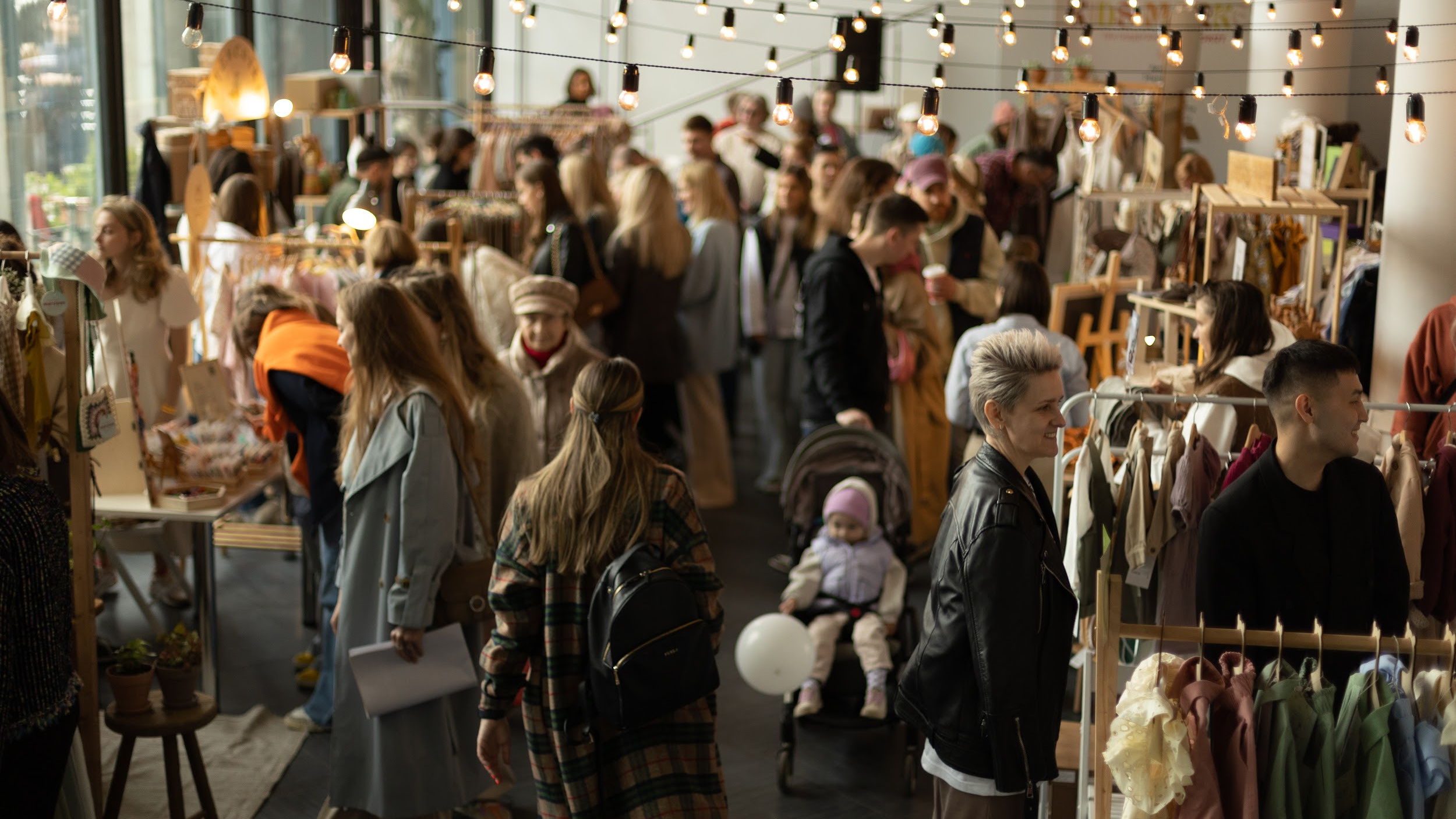 Контакты. Veter Magazie — первый lifestyle журнал в России