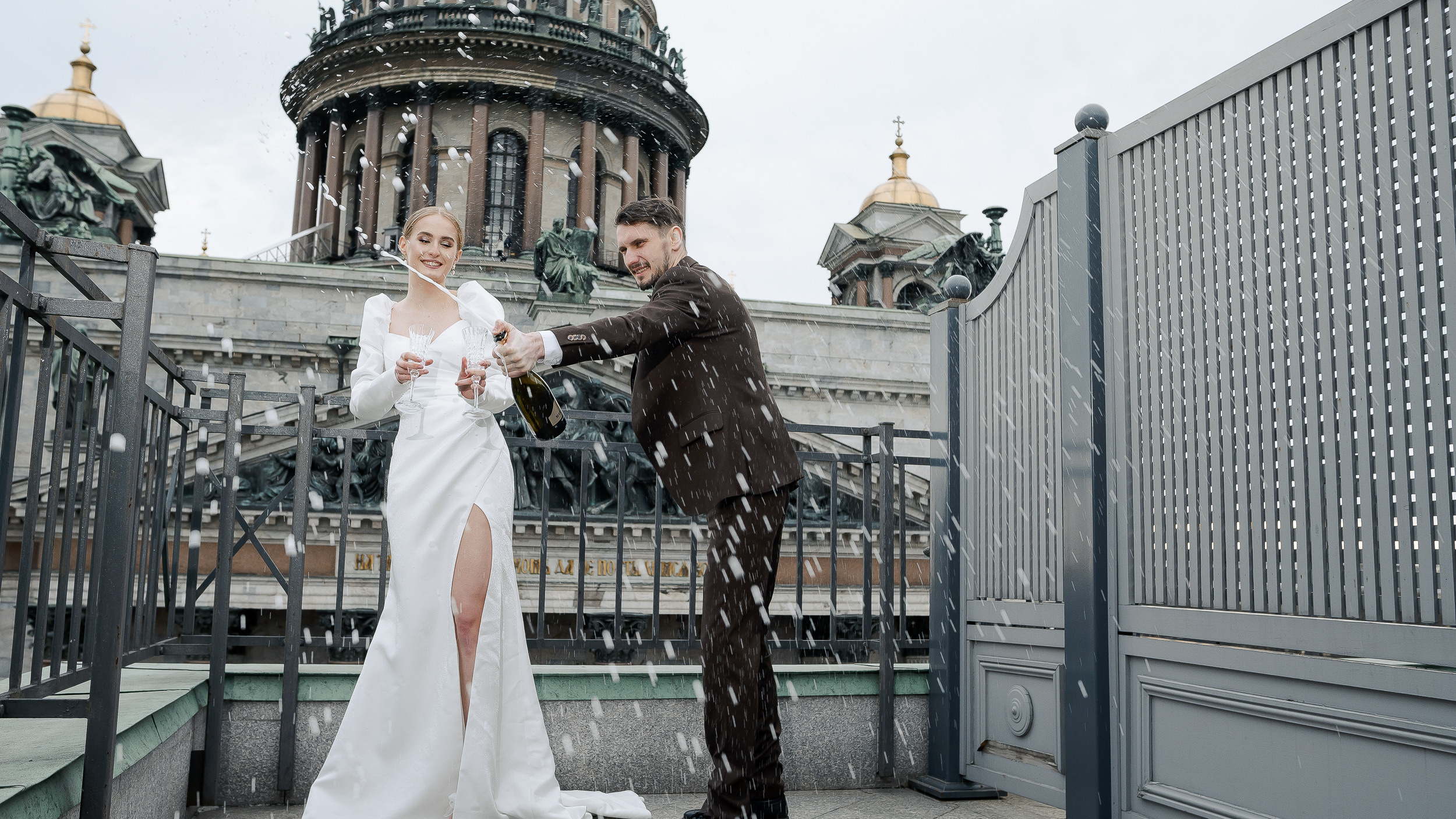 Свадебная фотосъемка в СПб и Москве. Семейный и свадебный фотограф в Санкт-Петербурге Серафима Смирнова