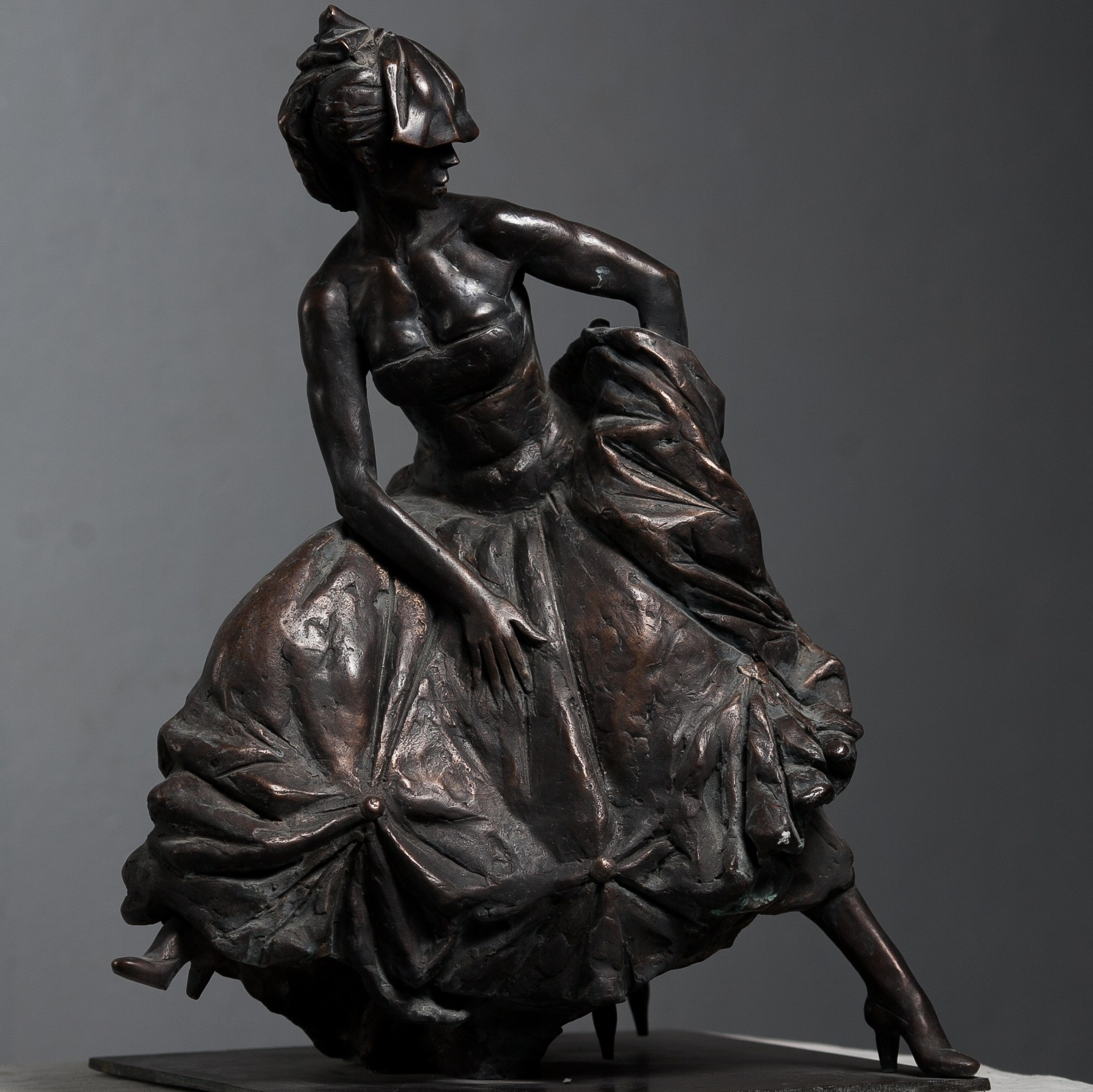 Первая проданная работа. Sculptor Aleksei Dmitriev