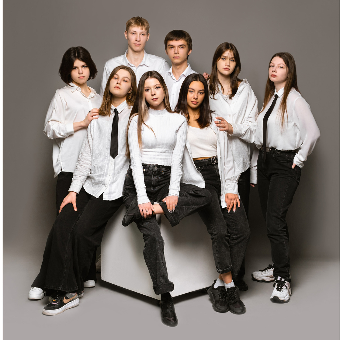 9- 11 класс. Mybooks-nv.ru Выпускные альбомы в Нижневартовске