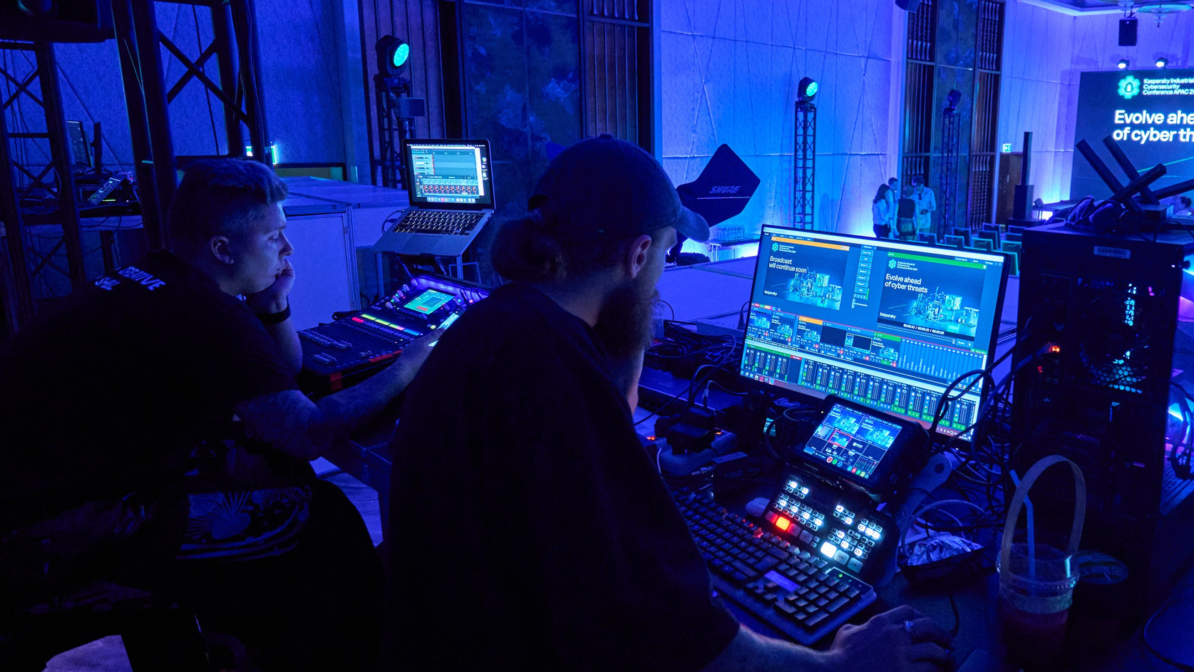 Technical support for events in Thailand and Asia: professional engineers, sound designers, and lighting artists, working in Bangkok, Pattaya, and Phuket.