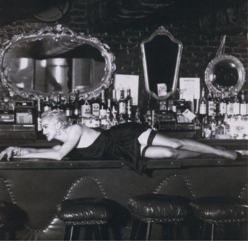 Helmut Newton. Выпускные альбомы, фотограф Денис Зимин в городе Ростове-на-Дону