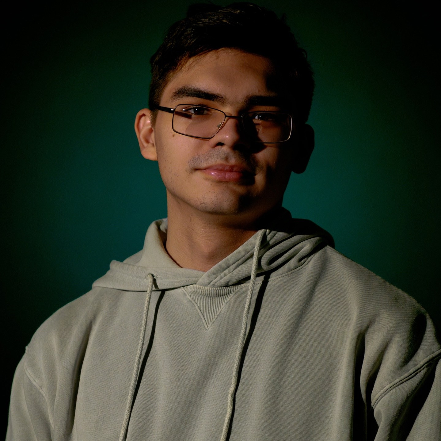 Контакты. Антон Киптиков фотограф