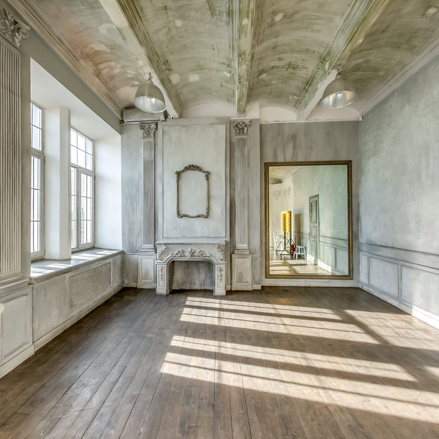 Свадебные фотостудии