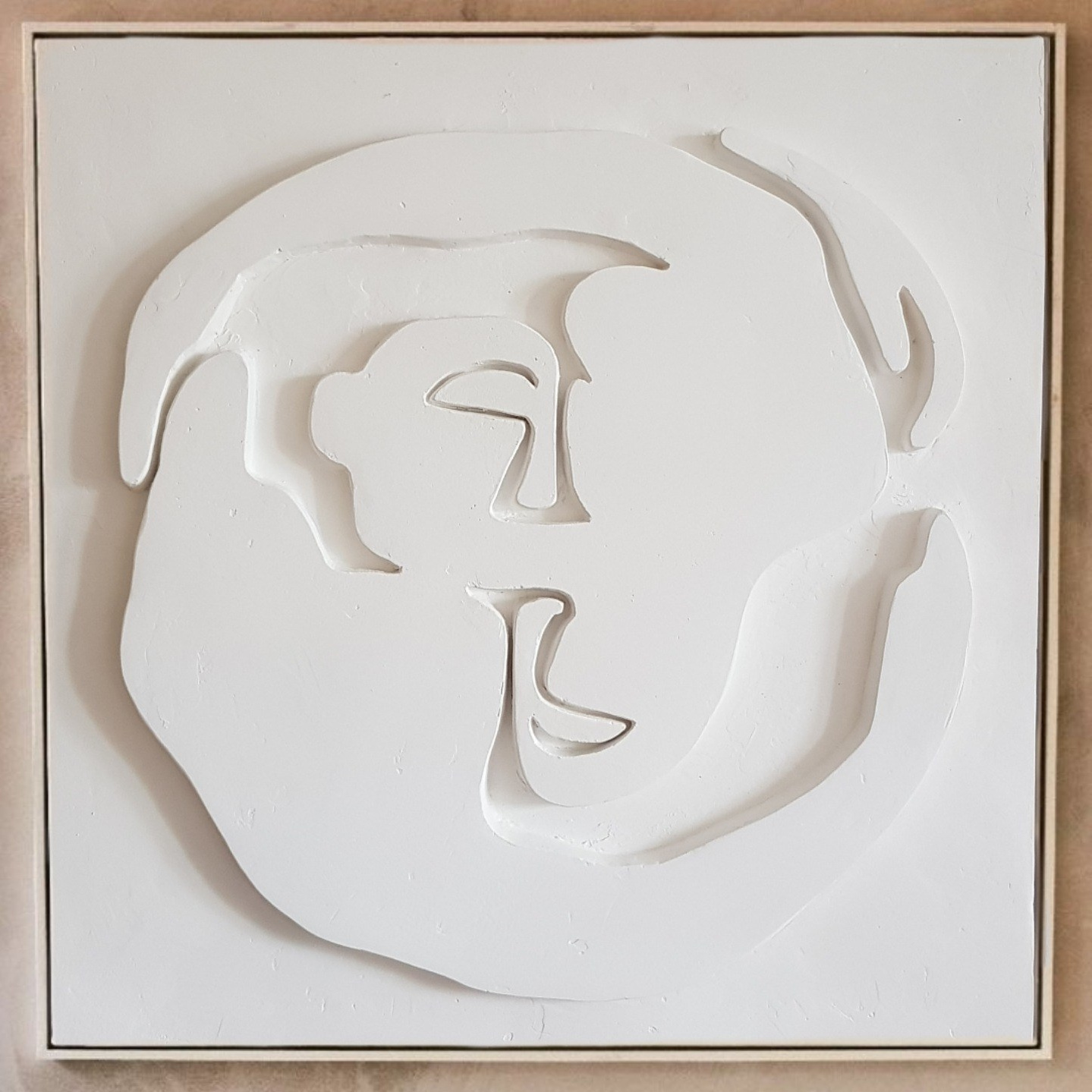 Гипсовые панно серии Обниму. Авторские скульптурные панно на заказ | Художник-скульптор ᒪᗩ•ᕲᑌШᗩ (ВЛада)