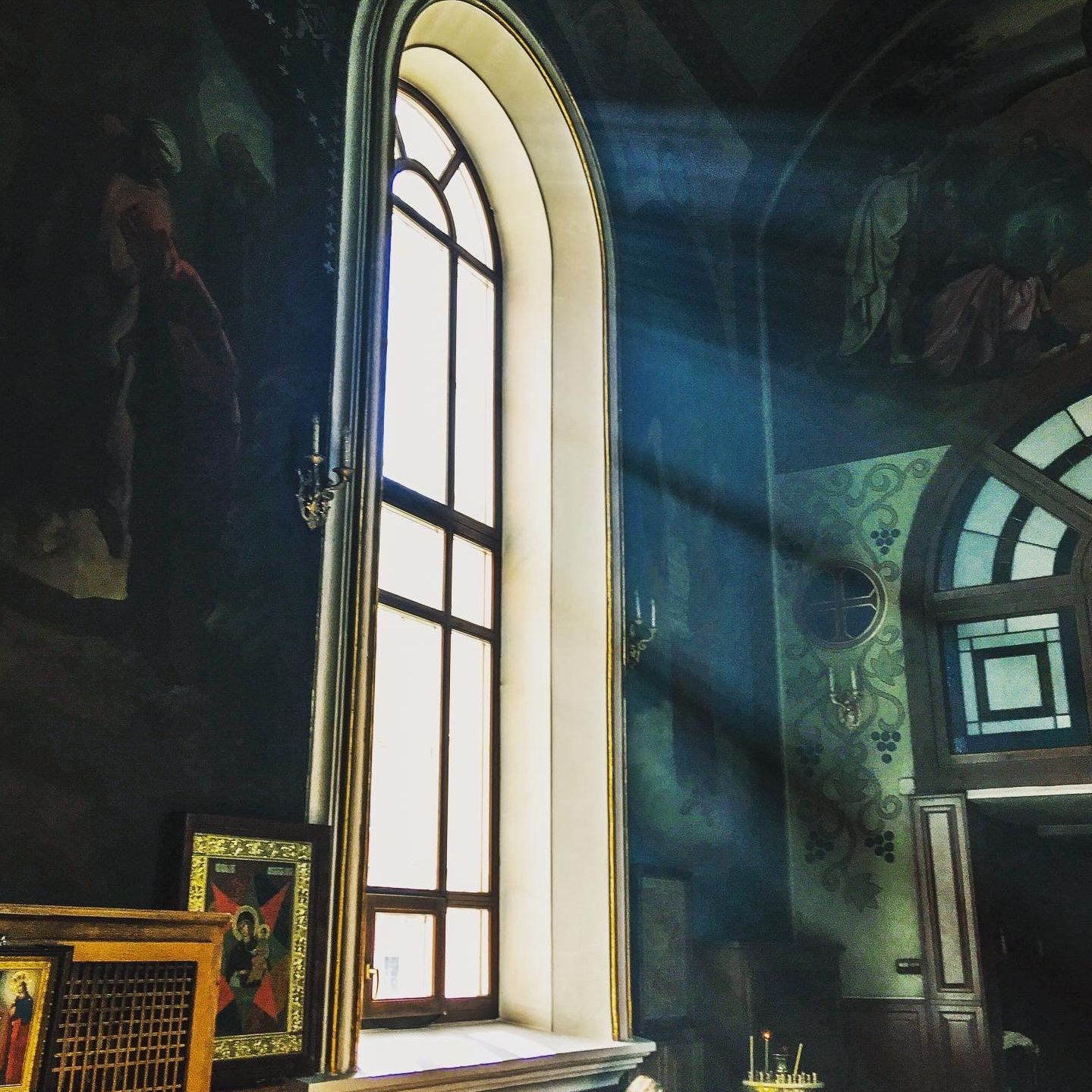 «Без темы». Фотовыставки serebro.gallery, в которых автором можешь стать ты! | Москва