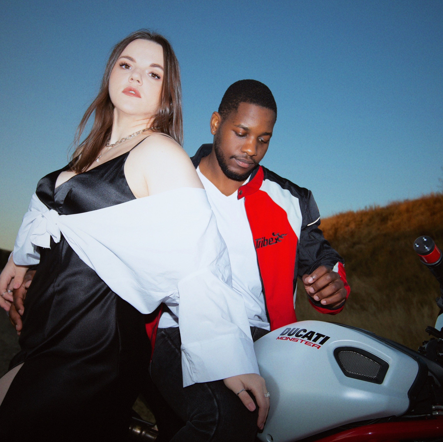 Фотограф Коммерческая съемка Бренд-фотограф Контент фотограф Продакшн