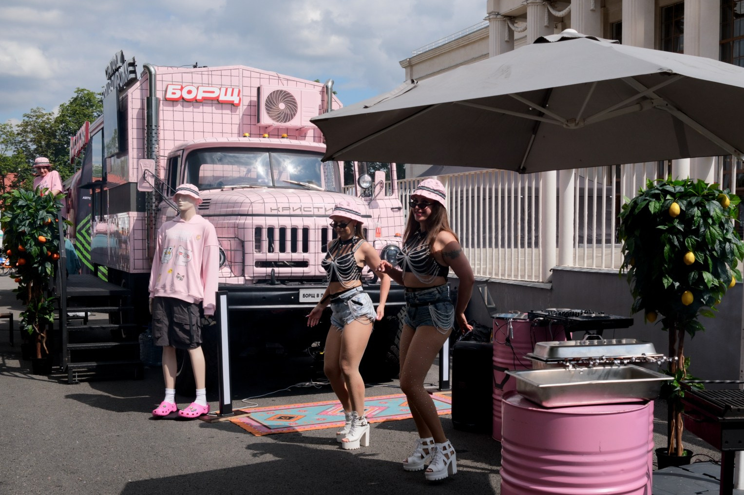 Машины с народным хозяйством. Belugin Art