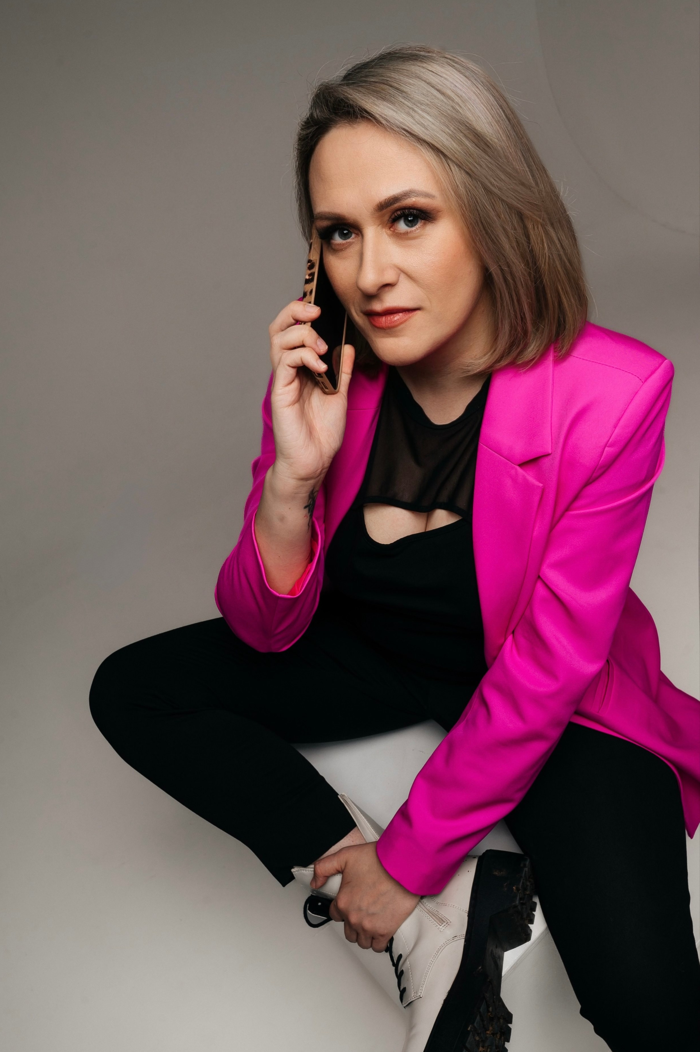 Контакты ведущей Ирины Гумеровой. Ведущая праздников и мероприятий Ирина Гумерова