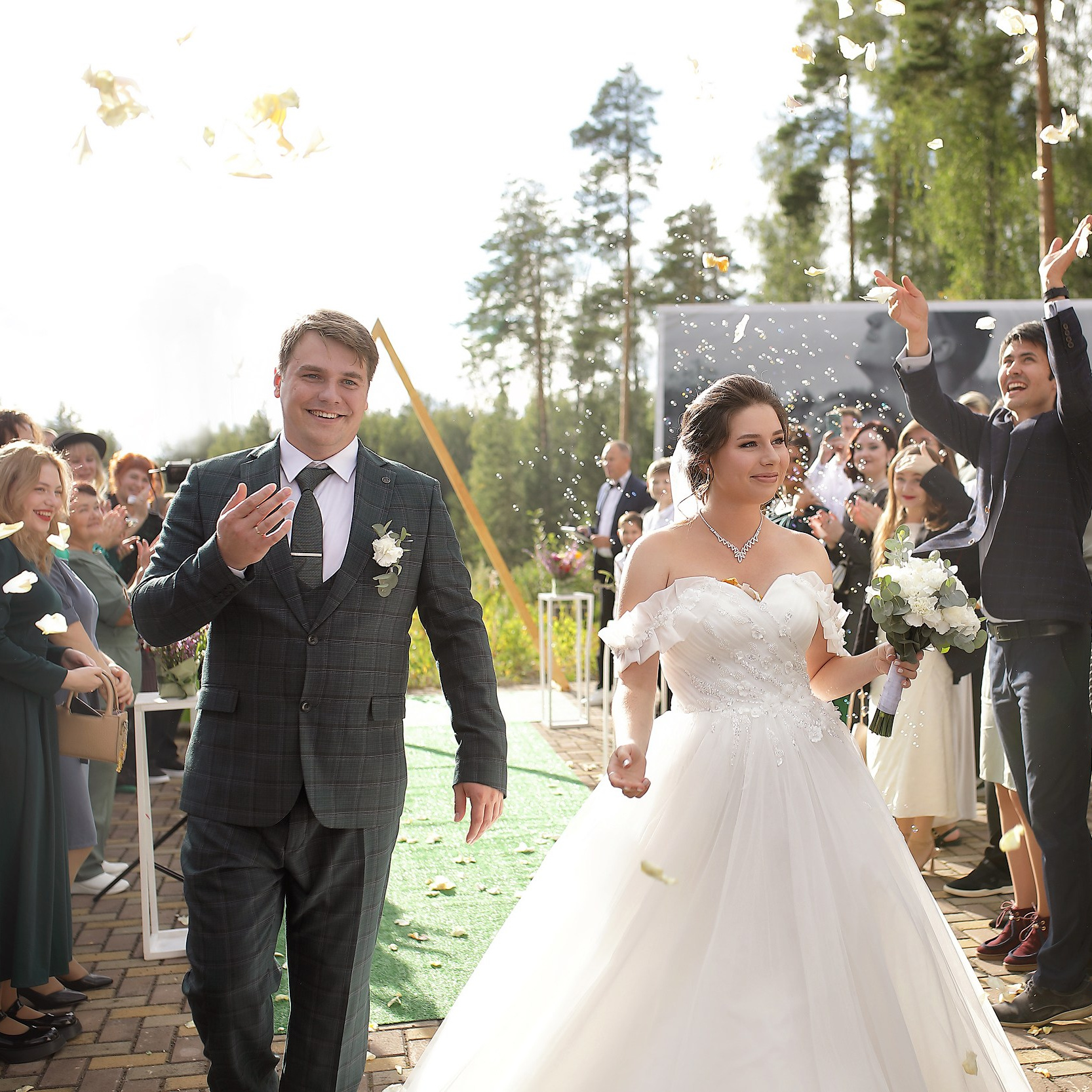 Свадебная фото и видеосъёмка. Свадебный и семейный фотограф и видеограф в Екатеринбурге Полянские Тимур и Анастасия