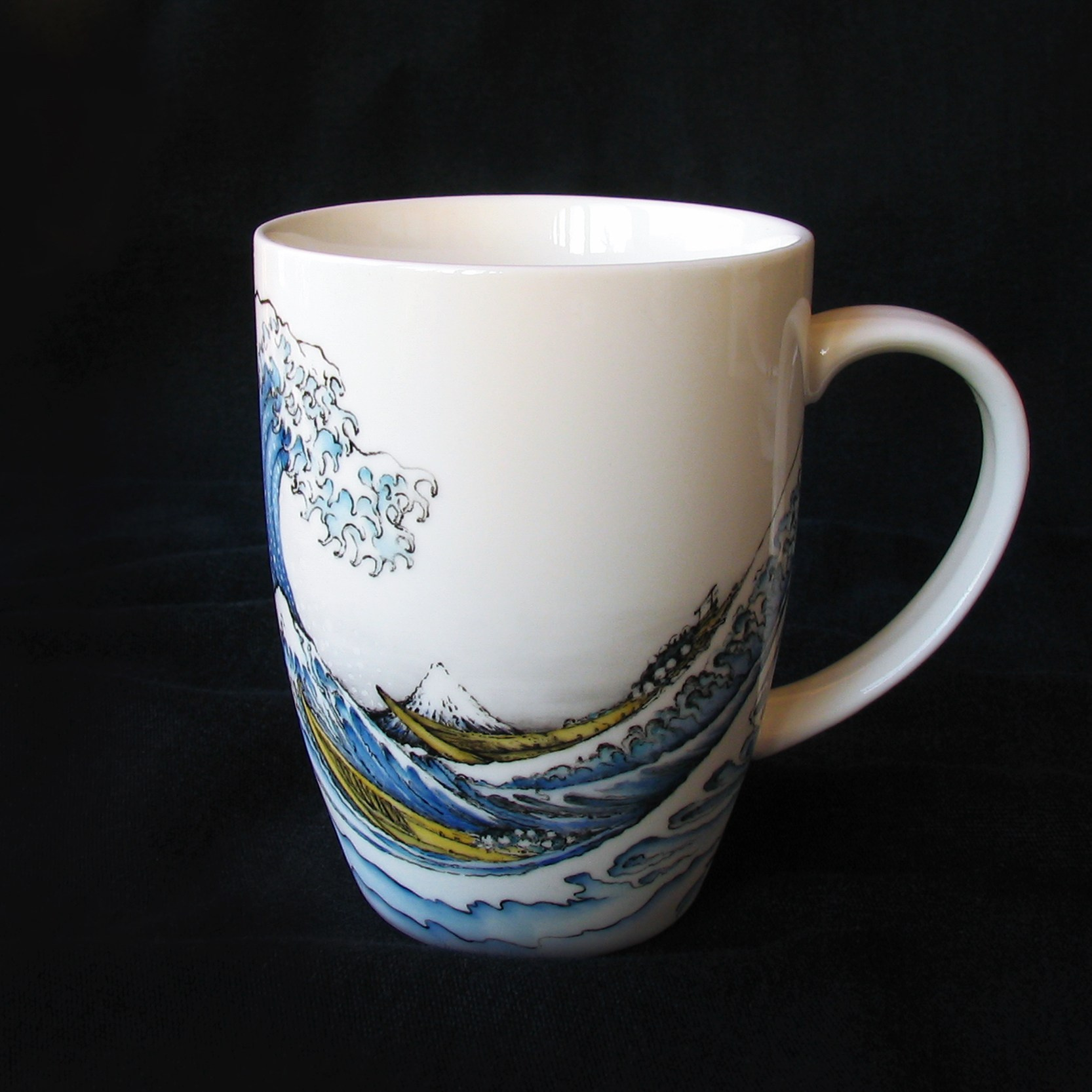 Кацусика Хокусай. Роспись фарфора в Санкт-Петербурге