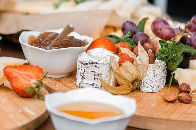 Сырный стол. Кейтеринг Royal Catering | По Москве и Московской области организуем р