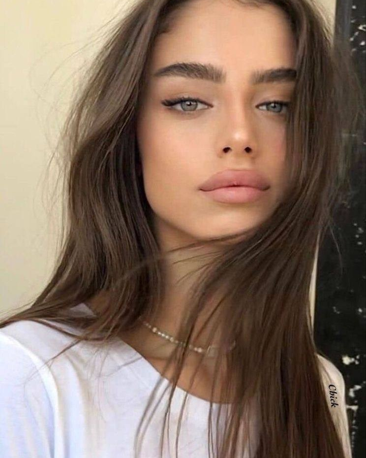 Модели девушки Москва Paul Production. Съемки для маркетплейсов в Москве Paul Production