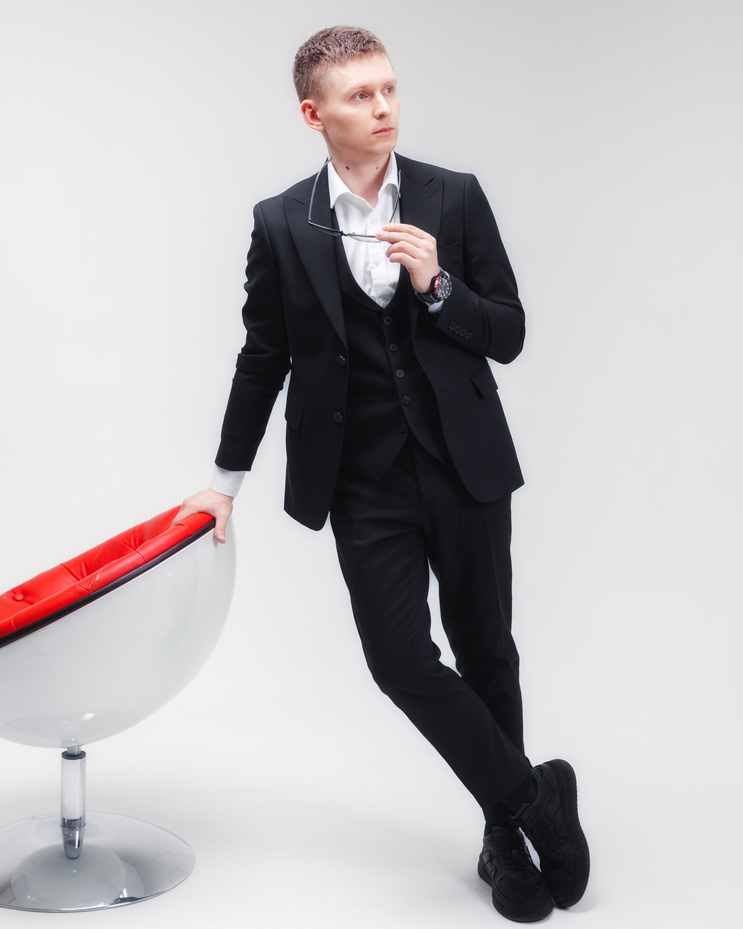 Контакты. Фотограф Москва Шептаев Артём