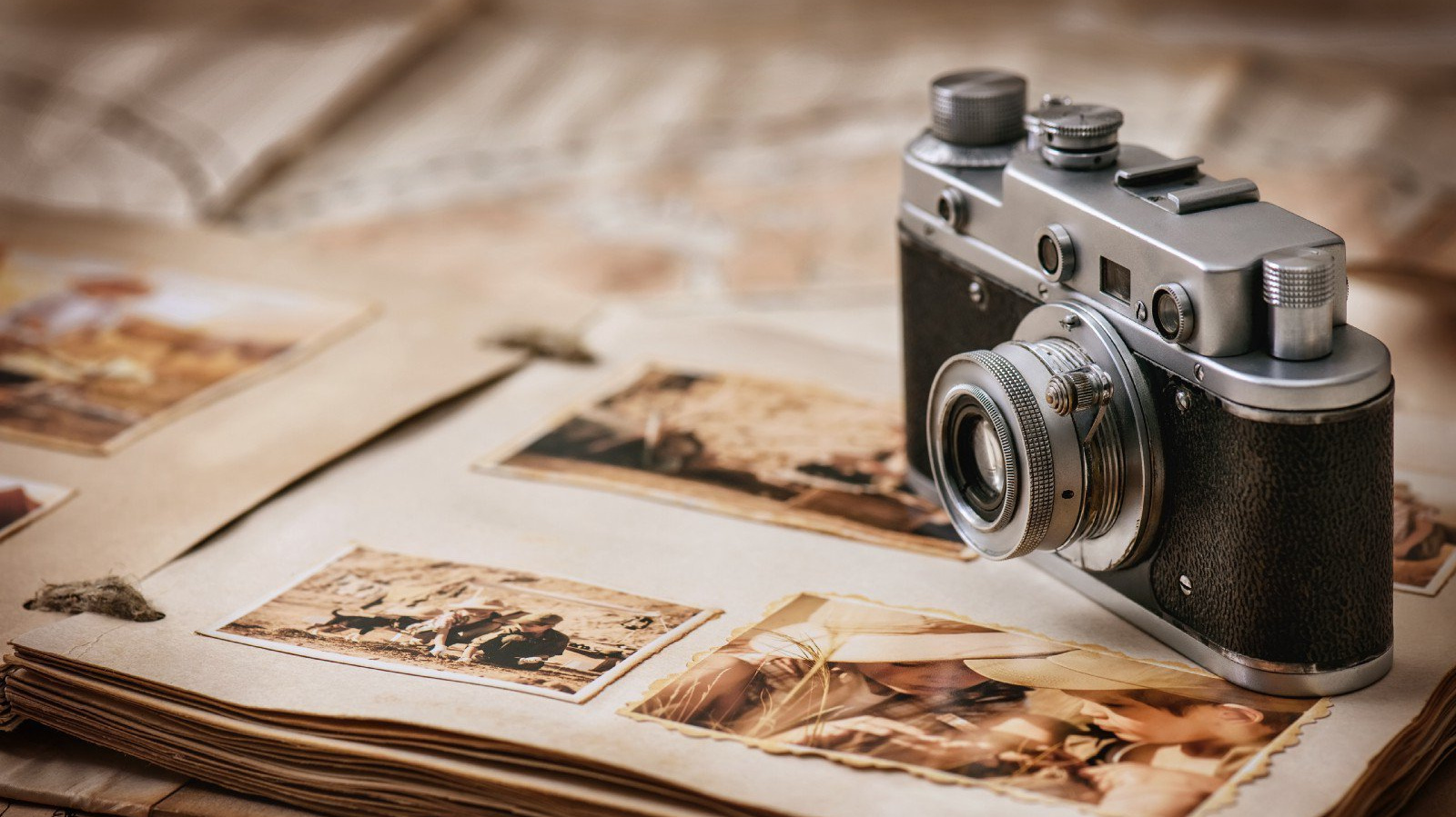 Статьи. Фотограф Женя Грош в Москве