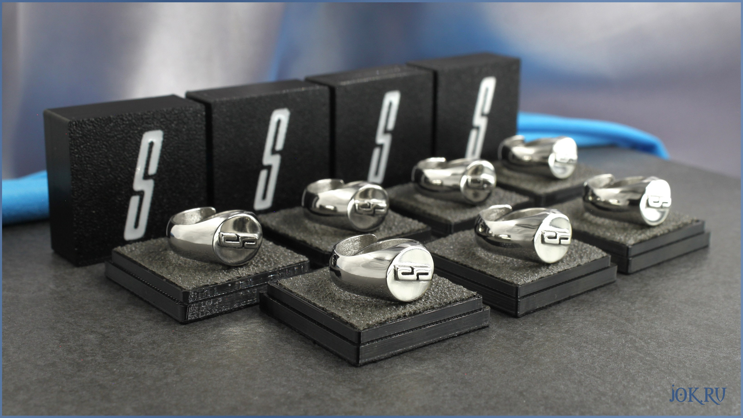 Брендирование бижутерии для бизнеса. Разработка фирменного стиля для украшений в Joker-Studio