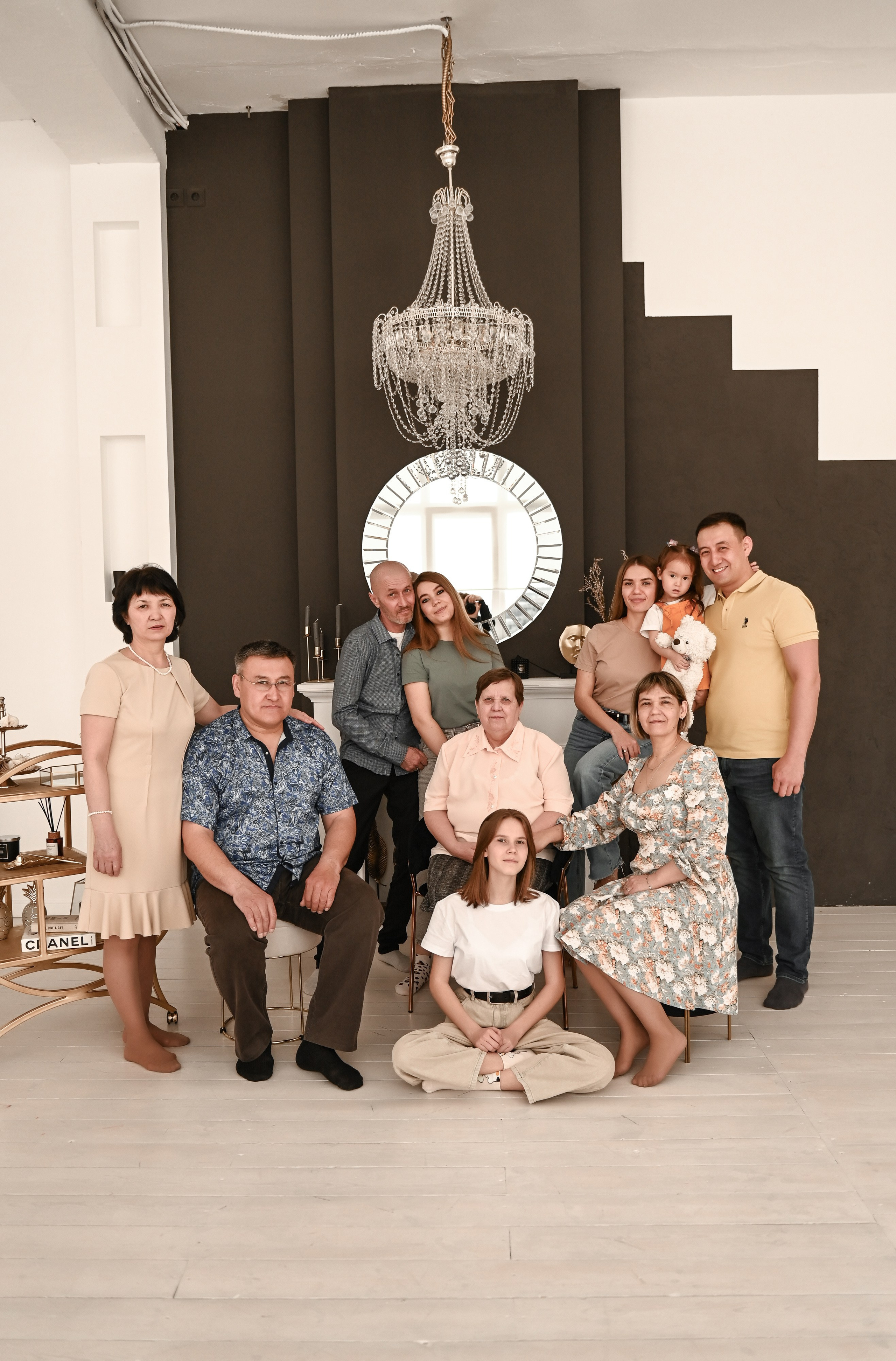 УСЛУГИ. Свадебный, семейный, детский, контент фотограф в Омске Максим Ильин