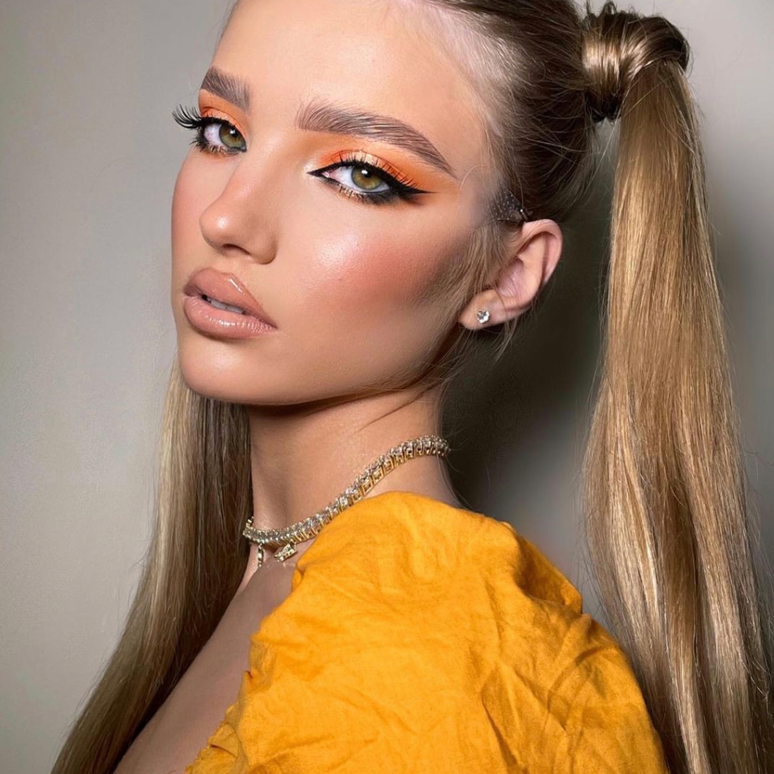 Визажист и стилист по причёскам метро Семёновская Москва и МО