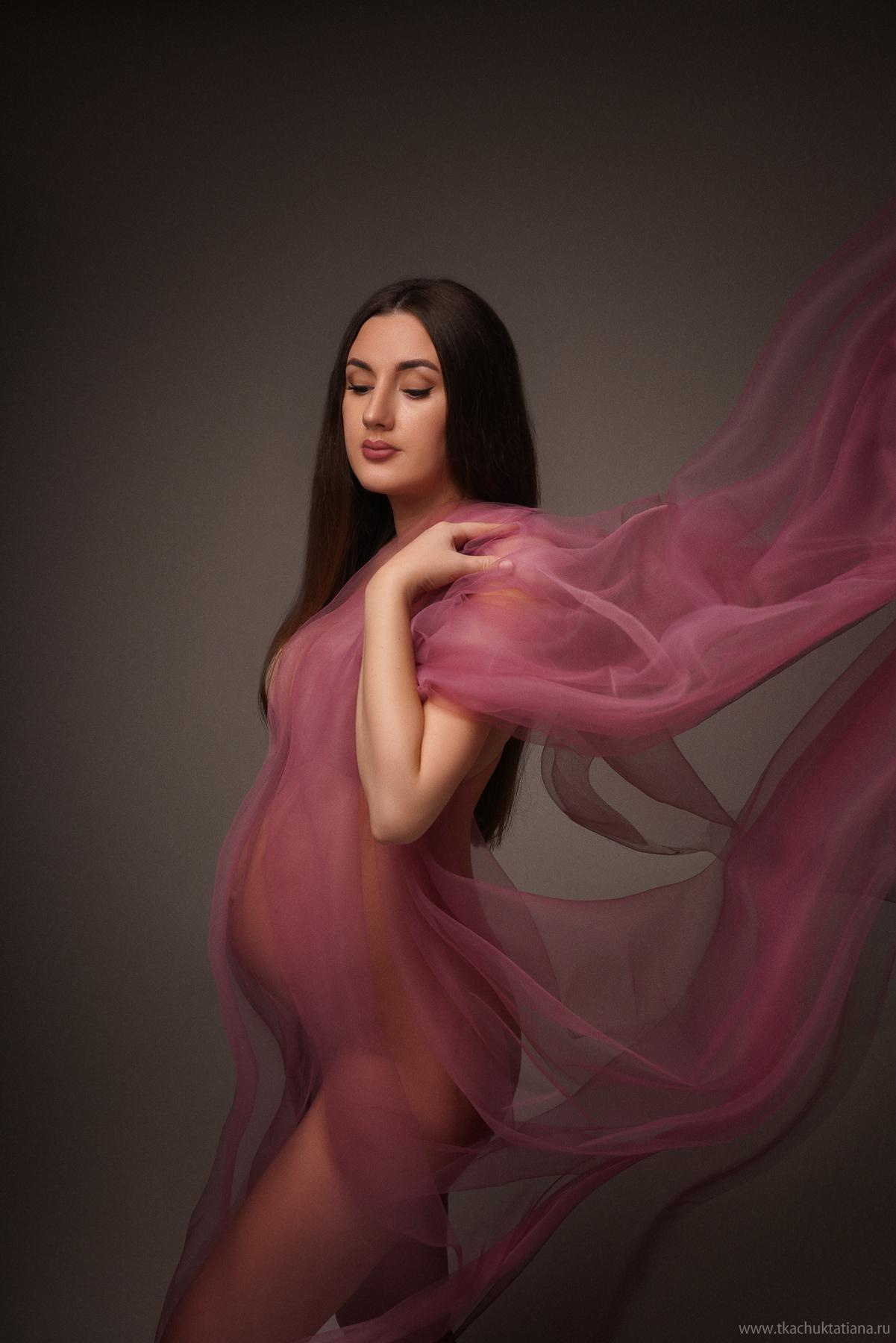 Беременность в стиле VOGUE. Фотограф новорожденных беременных в Тюмени Ткачук Татьяна