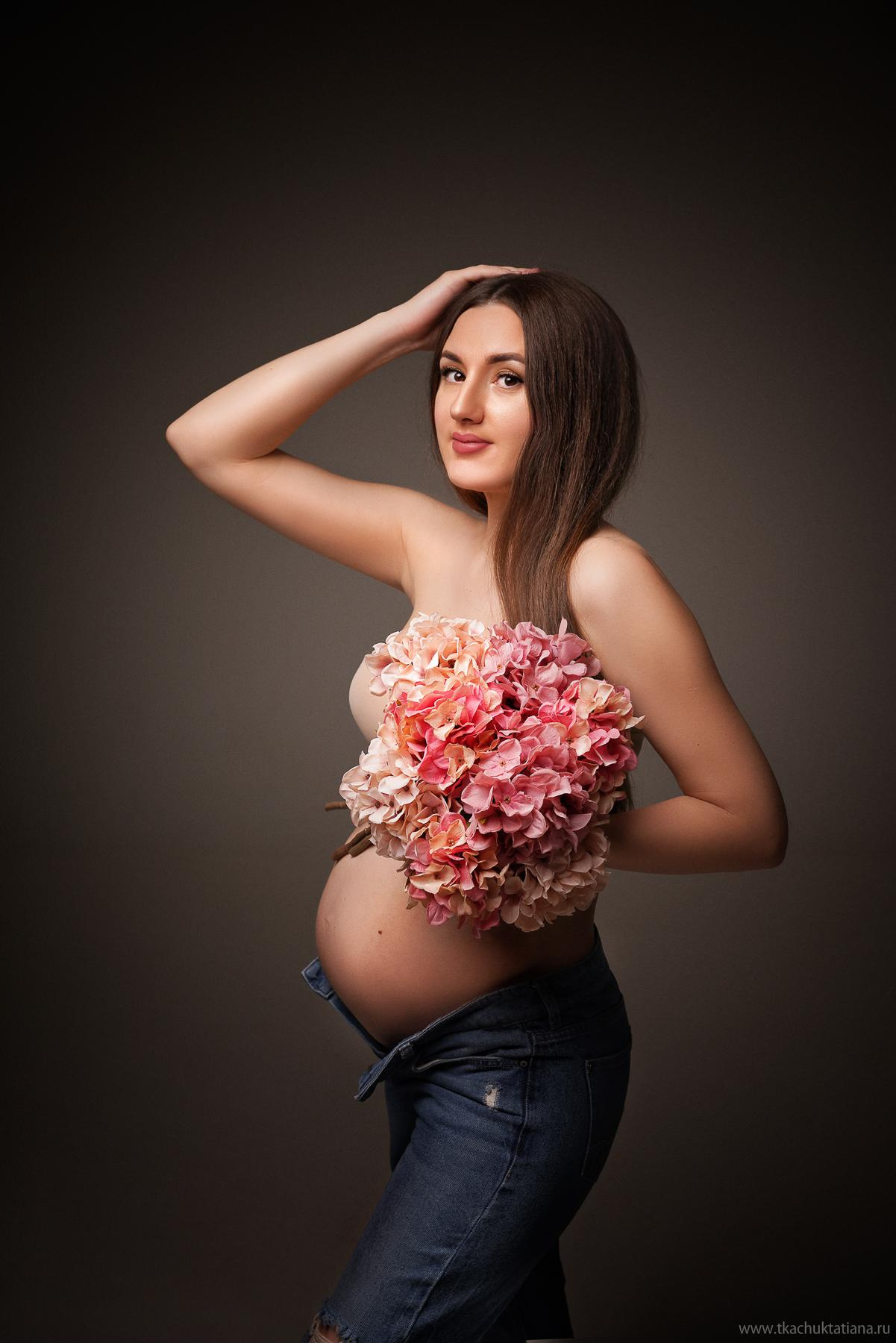 Беременность в стиле VOGUE. Фотограф новорожденных беременных в Тюмени Ткачук Татьяна