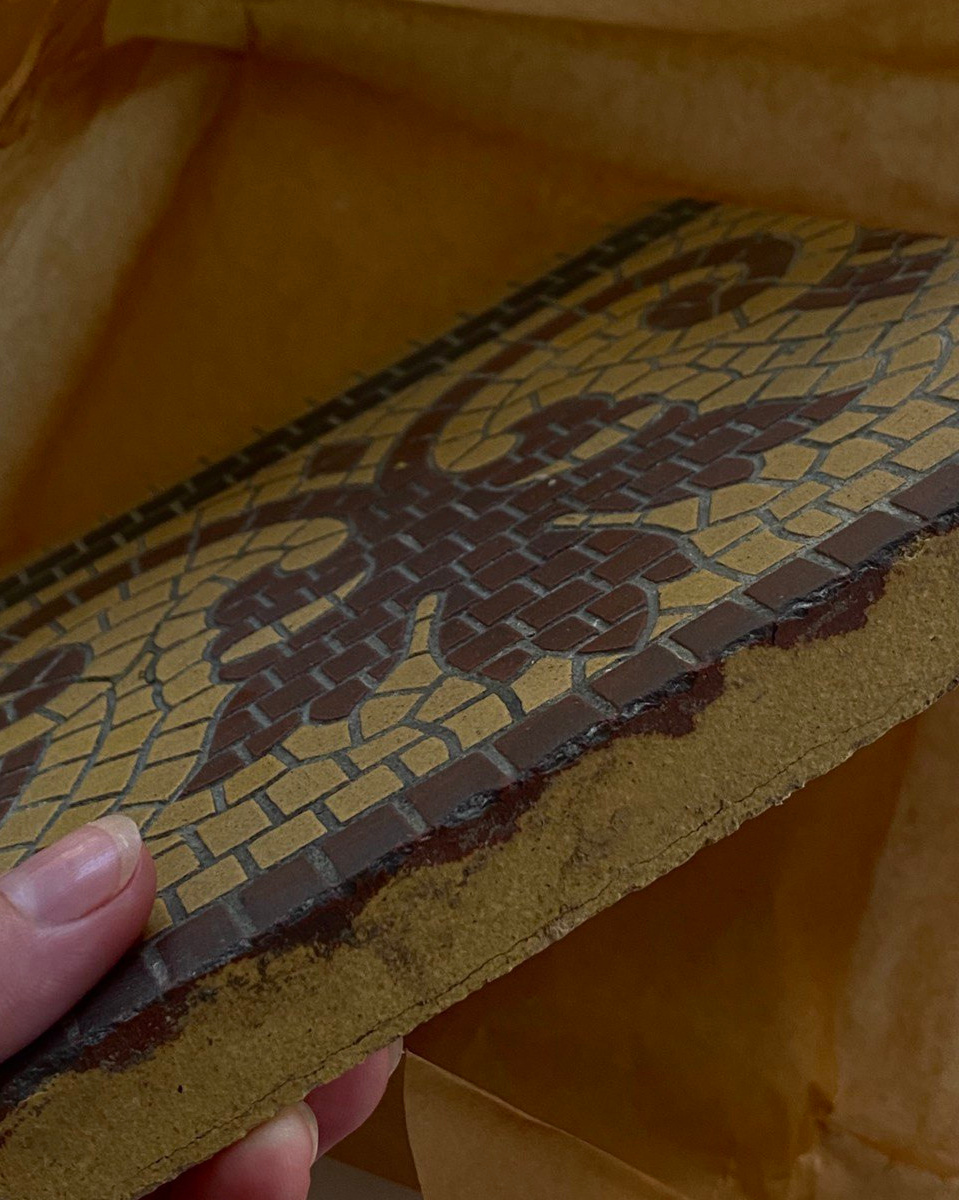 Метлахская плитка парадных Санкт-Петербурга