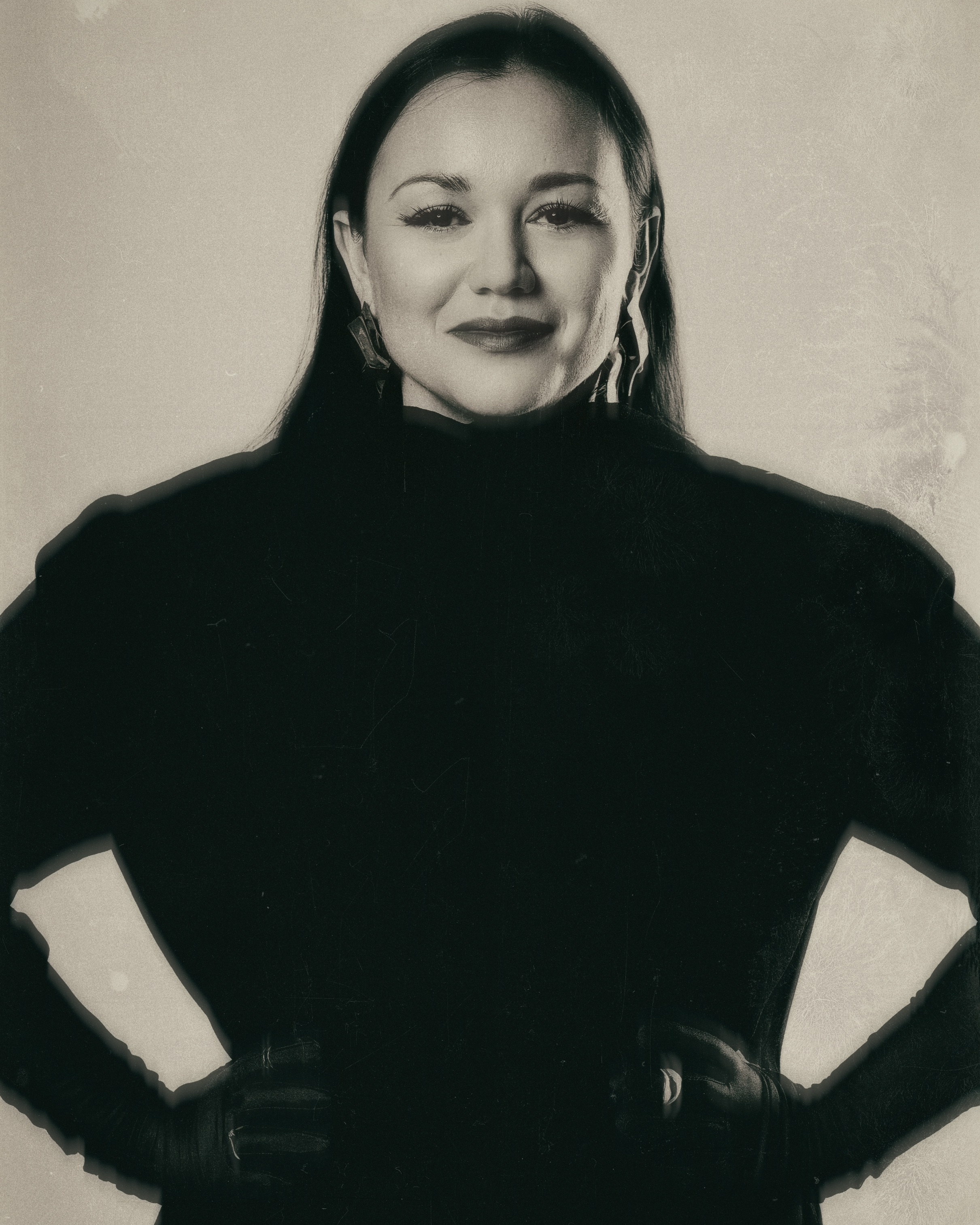 Контакты. Элина Михальцова, визуальный артист, фотограф в Екатеринбурге