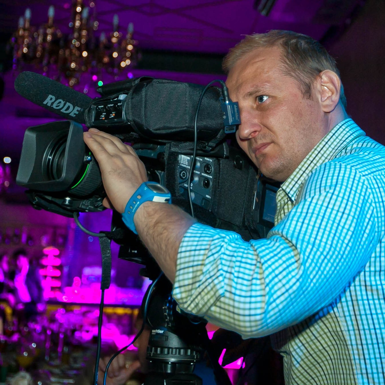 Шпаргалка для невесты: что снимают в загсе и как к этому. Свадебный фотограф видеограф в ЗАГС и на свадьбу целый день Москва и МО