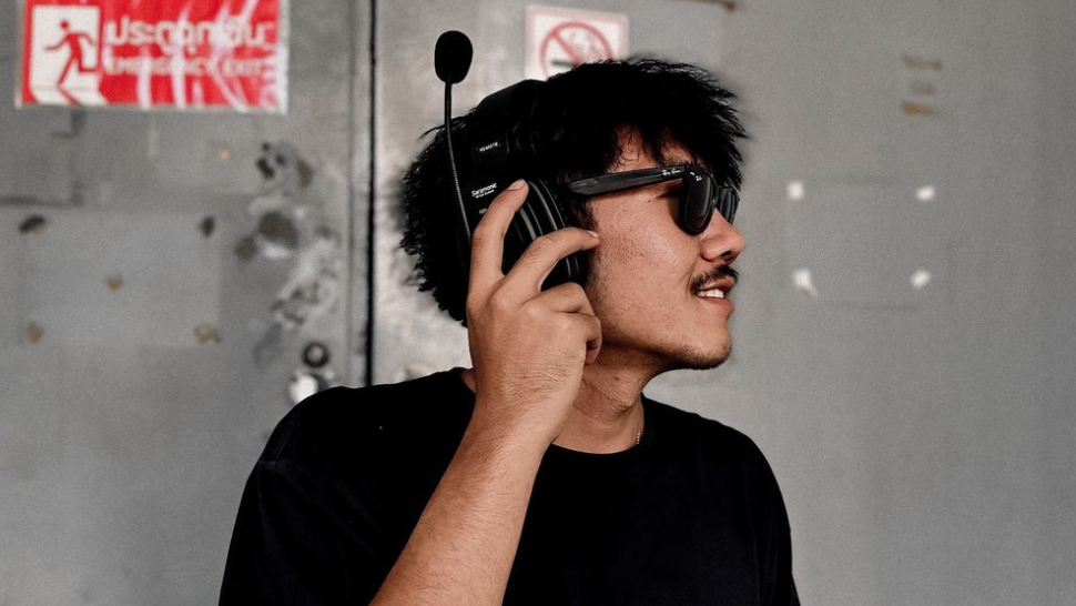 We offer not only equipment rental for your event but also full support from our team of professionals. If you need more than a standard setup, we can source additional equipment from trusted subcontractors and handle all technical processes. You can rely on us for every stage of preparation — from selecting the equipment to its installation and operation.