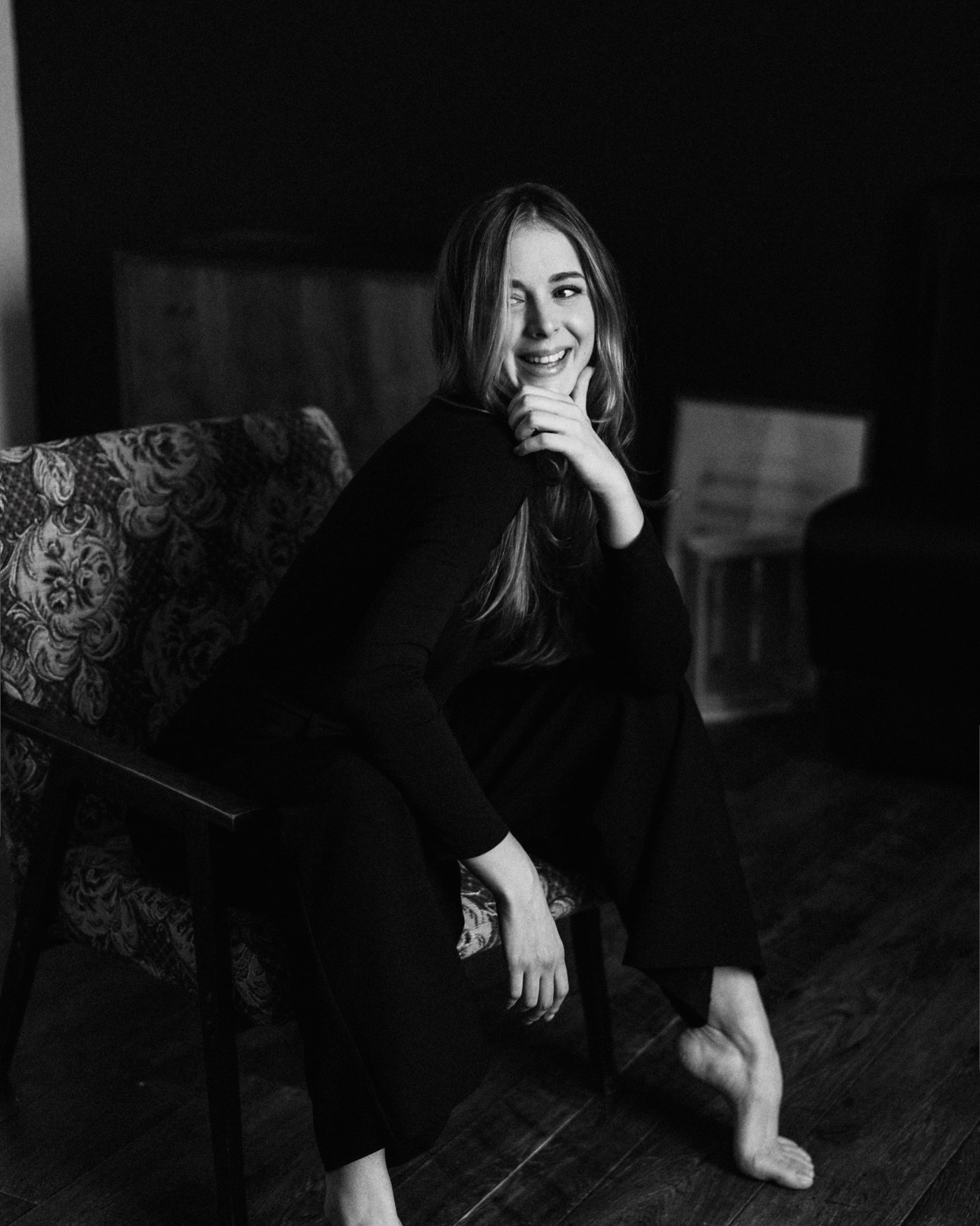 Контакты. Фотограф Олих Полина