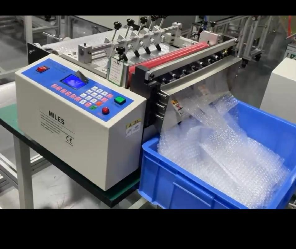 Машины для резки пленки. Профиснаб — профессиональное оборудование для швейных производств