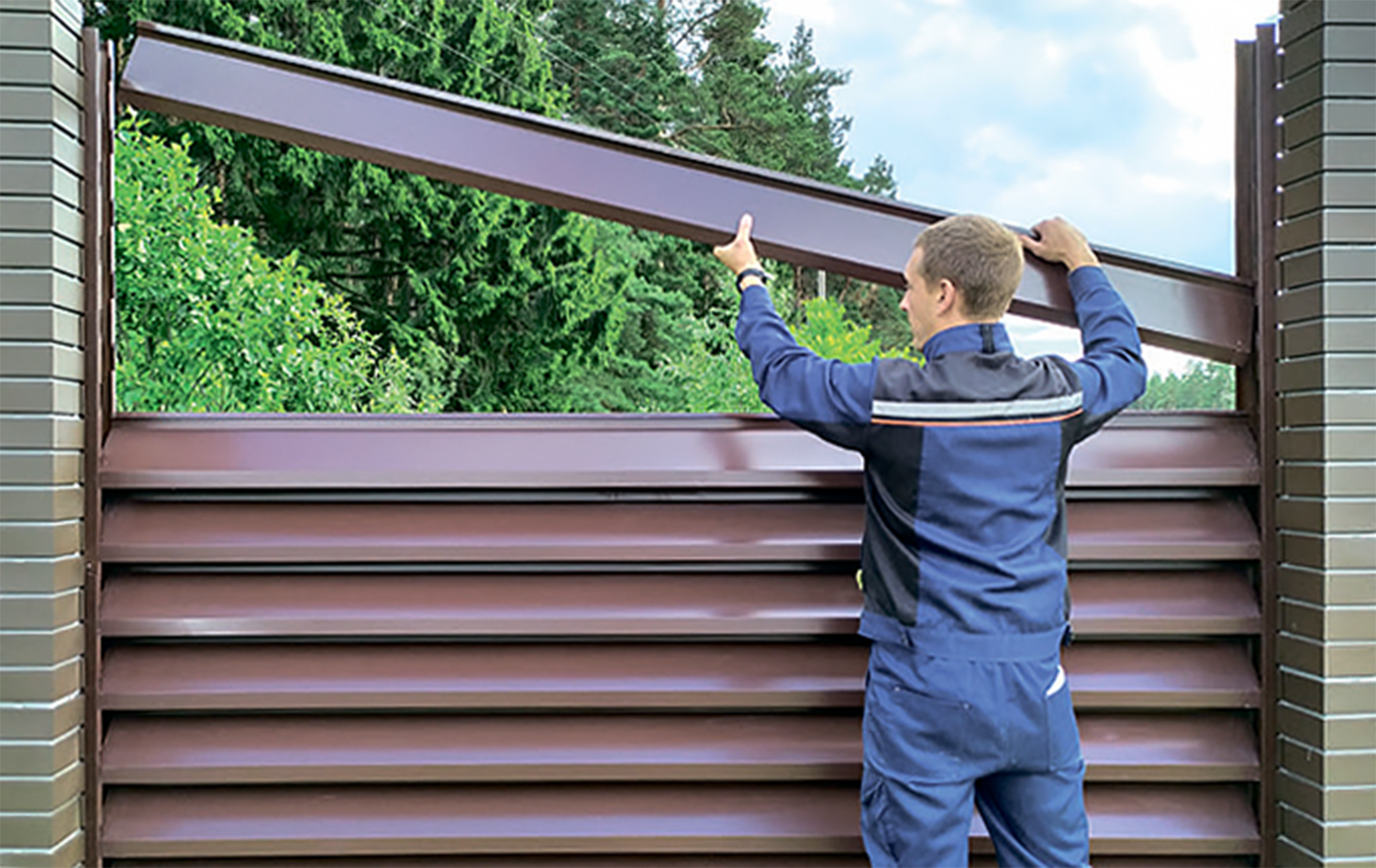 Монтаж ограждений. Заборы-жалюзи. Производство и монтаж