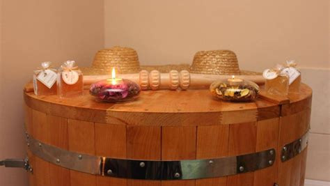 кедровая бочка в Шалово-парк Серебряные ключи