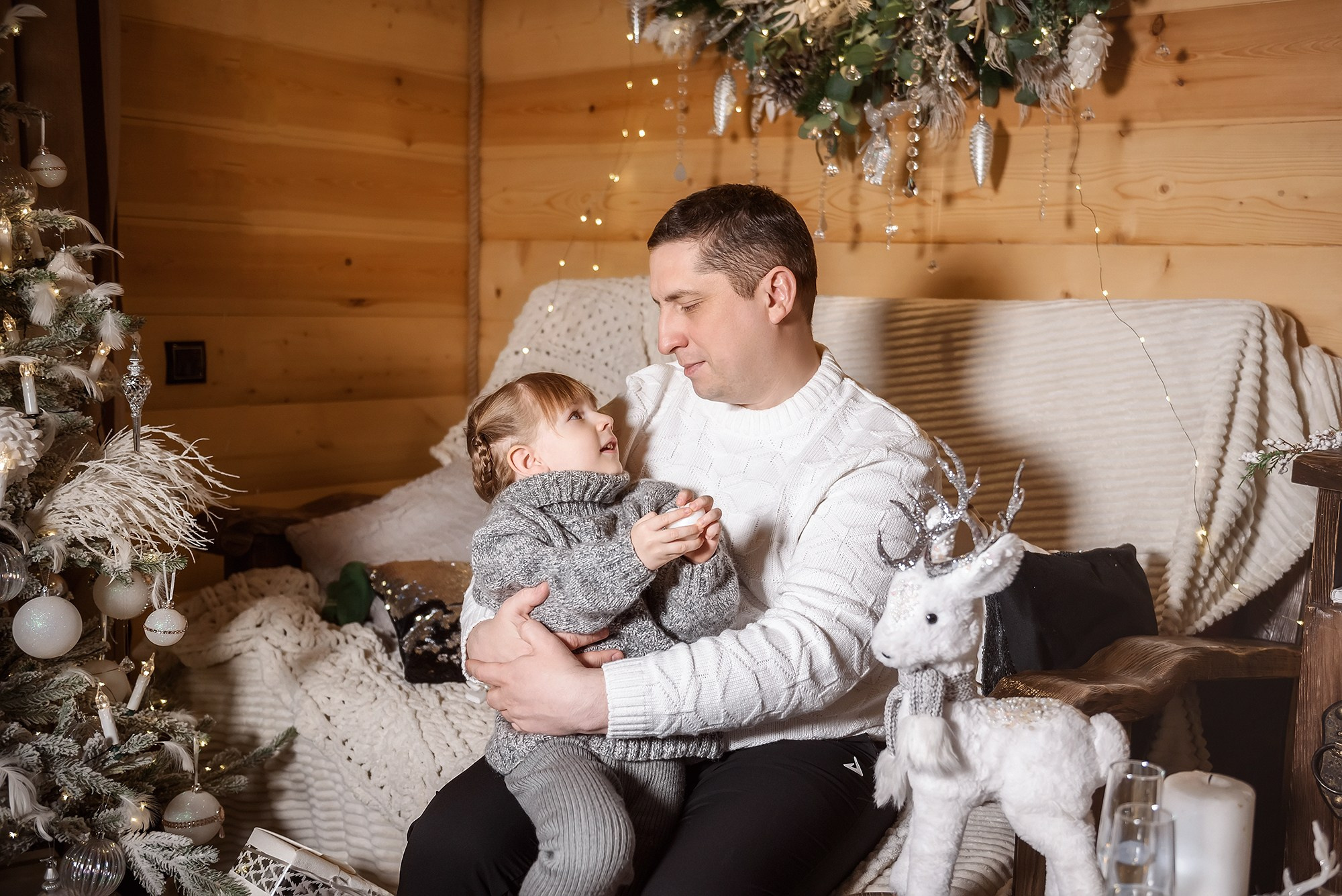 Новогодняя фотосессия папы с дочкой в Брянске