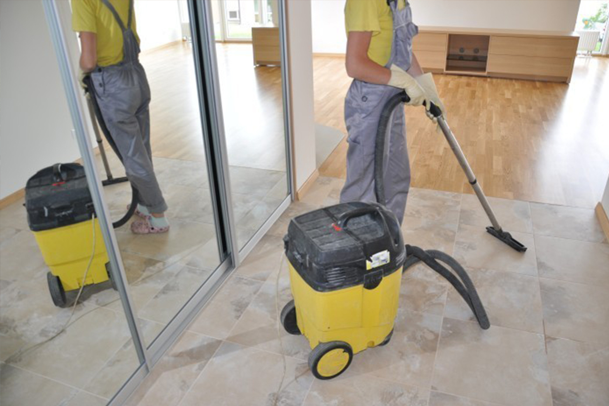 Уборка после ремонта и строительства, послестрой в Москве. Клининговая компания Chistons.ru, уборка в Москве и Подмосковье