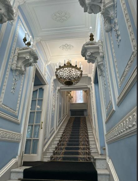 Самые красивые ЗАГСы в Спб: какой и как выбрать?