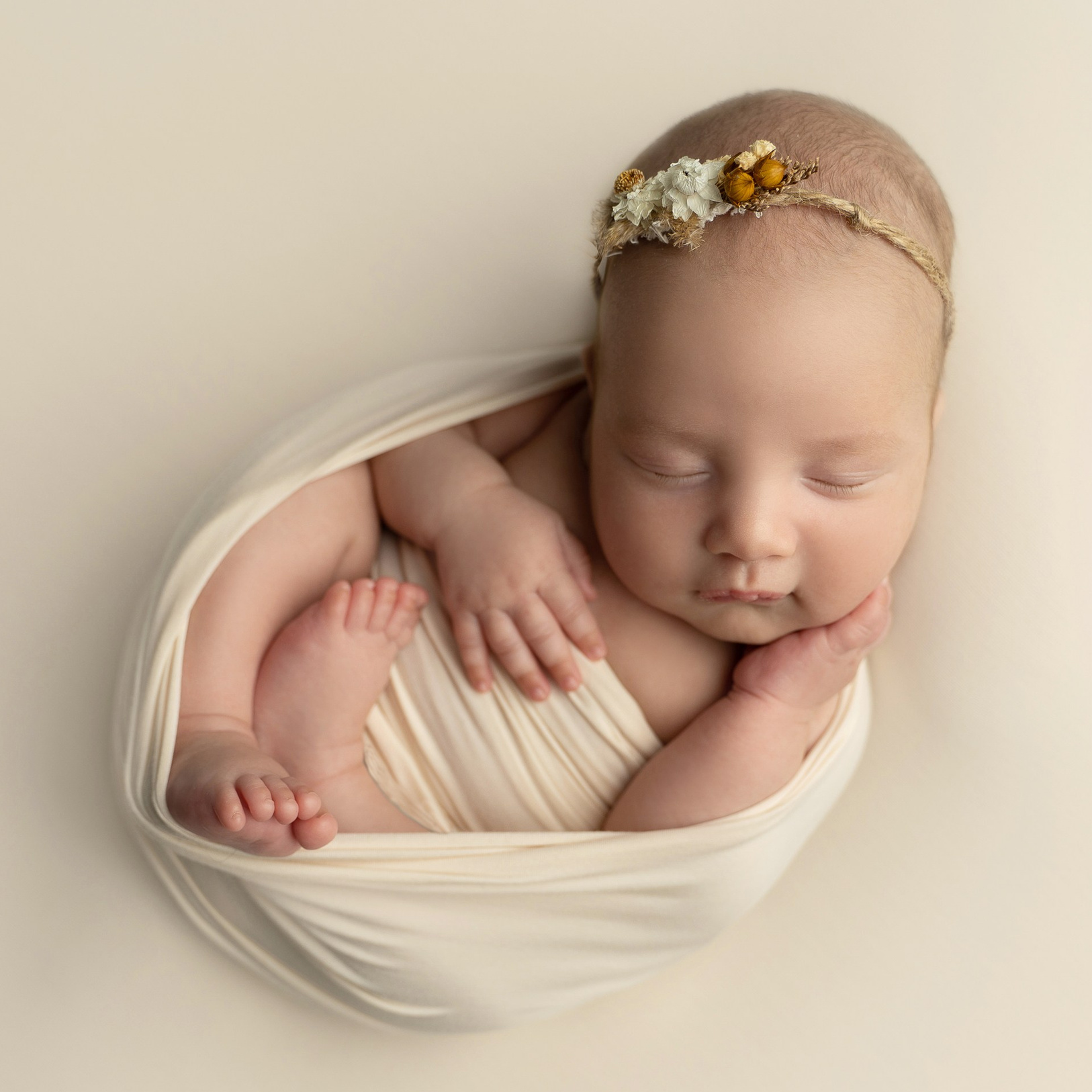 Съемка новорожденных. Ньюборн фотограф, фотограф новорожденных г. Нальчик Залина Афаунова