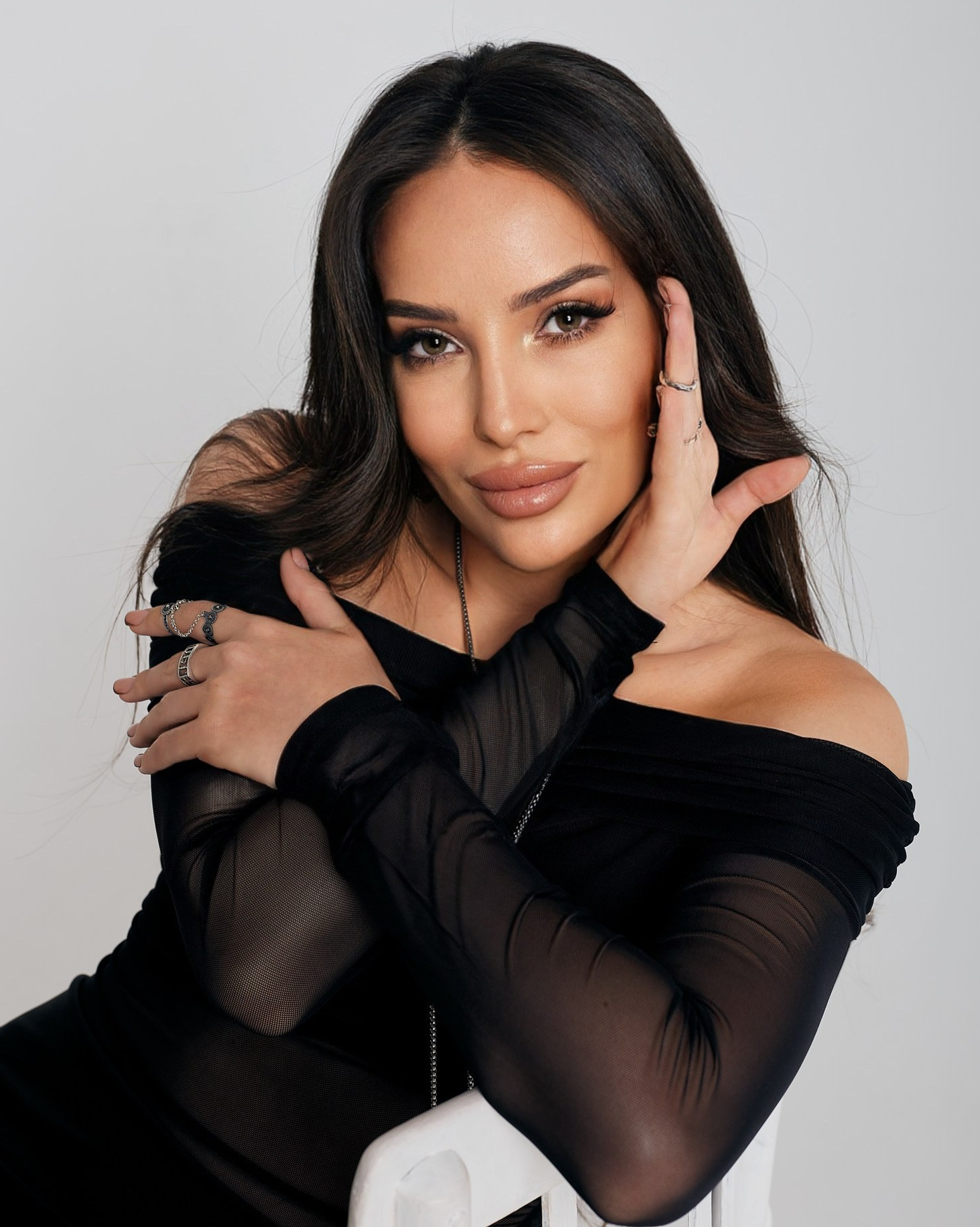 Контакты. Anyutto Beauty Lounge