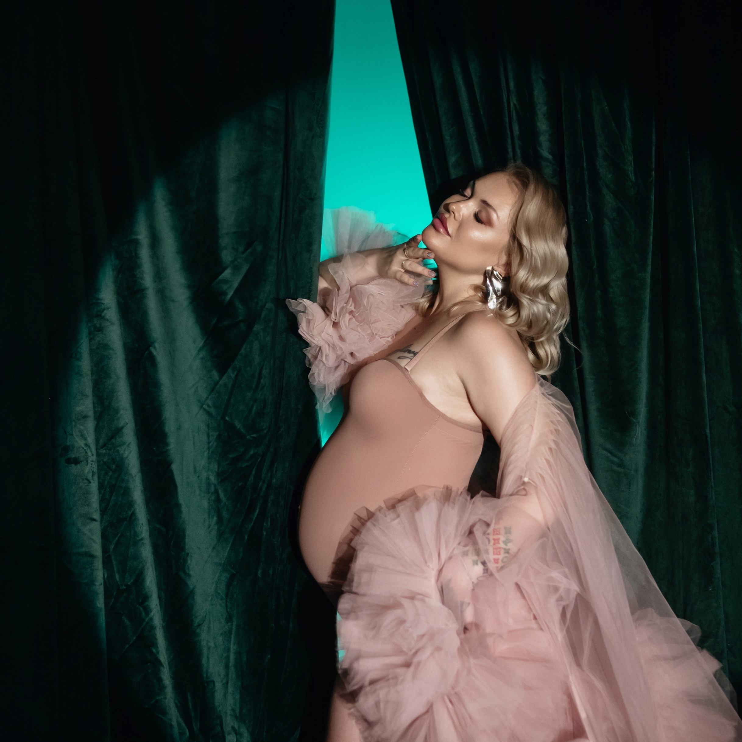 Отосессии беременности, love story, семьи → Актуальные цены. Свадебный и семейный фотограф и видеограф, Крым, Москва, Санкт -Петербург