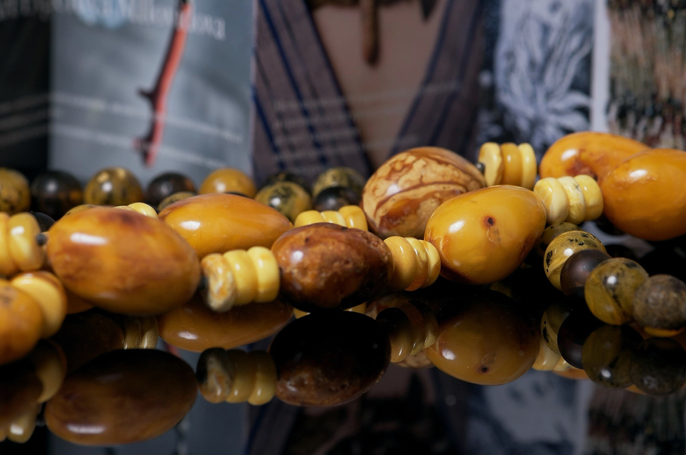 Уникальный янтарь Балтики в коллекции AMBER от Eugenika Jewels: тепло времени, застывшее в украшениях. EUGENIKA JEWELS — Идеальные украшения для избранных