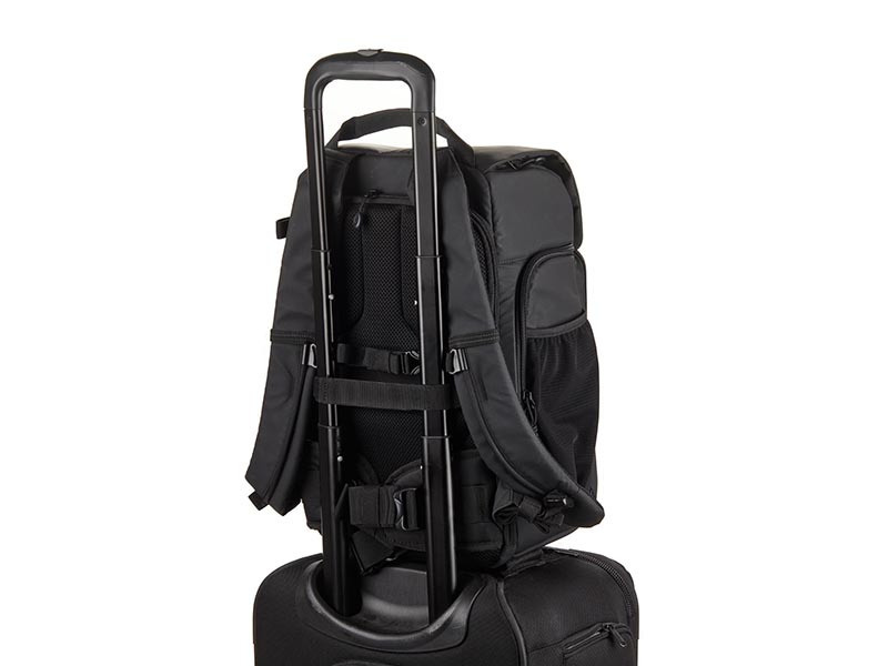 Новый рюкзак и сумка-слинг для «TENBA Axis V2» от «Front mall design». Фотограф — видеограф в Москве Дмитрий Менделеев