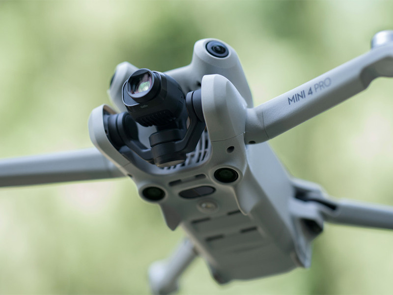 DJI Mini 4 Pro, небольшой дрон. Фотограф — видеограф в Москве Дмитрий Менделеев