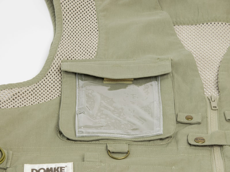 DOMKE, практичный «фотожилет» с 12 карманами. Фотограф — видеограф в Москве Дмитрий Менделеев