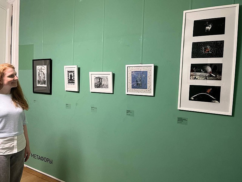 Проект «После Иконы» представили художники: Мария Чудина, Алёна Михайлова, Вера Алина, Екатерина Белякова, Анна Акимова, Александр Семергей, Максим Дёмин, Светлана Чепрова/Фотон, Елена Феризба, Ольга Бровко-Семёнова, Мария Щербакова.